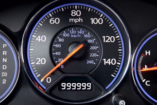 Xe cũ bao nhiêu km thì bị xem là chạy quá nhiều?