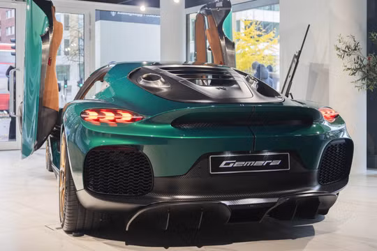 Giải thích động cơ không sử dụng cam và các xe hiện có trang bị công nghệ này