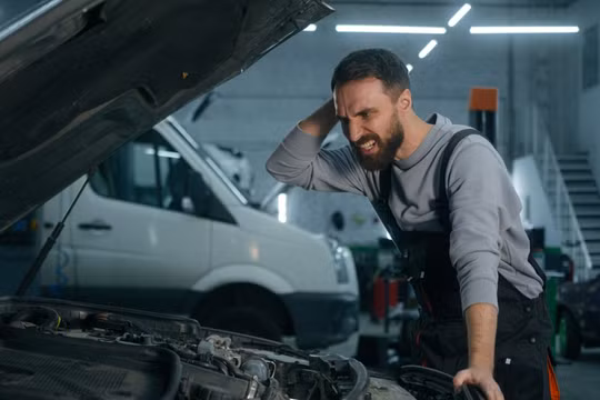 Vị trí đặt ắc quy ô tô tệ nhất khiến nhiều chủ xe gặp rắc rối