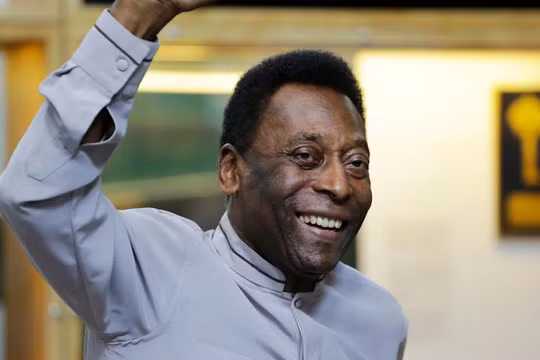 Bộ sưu tập xe đáng kinh ngạc từng được tặng cho huyền thoại bóng đá Pelé
