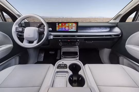 Hãng xe đang bán dữ liệu của bạn với mức giá rẻ đến khó tin
