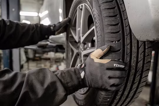 Lốp xe đang mòn nhanh hơn bạn nghĩ, và sự thật có thể khiến bạn bất ngờ