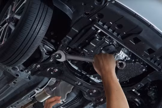 5 bộ phận ô tô nên thay khi xe chạm mốc 100.000 dặm