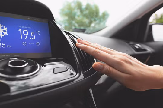 5 mẹo giúp điều hòa ô tô mát lâu hơn