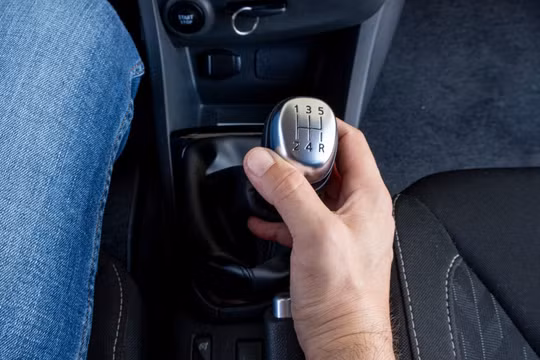 Xe số tự động có nhanh hơn xe số sàn không?