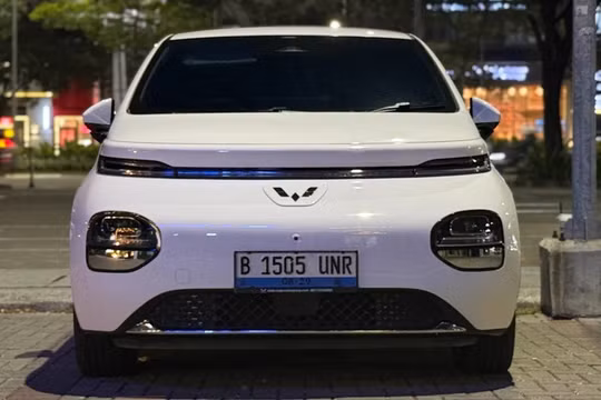 Mẫu xe xấu nhất thế giới trở lại với phiên bản điện của Trung Quốc
