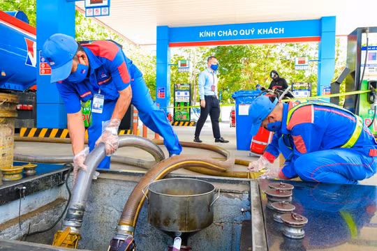 Lạm phát nóng lên từ cú sốc năng lượng, Chính phủ kích hoạt hàng loạt biện pháp kiểm soát giá