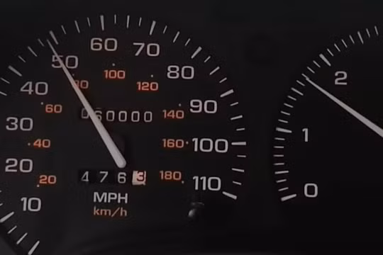 5 bộ phận ô tô cần thay thế khi xe chạy hơn 96.000 km