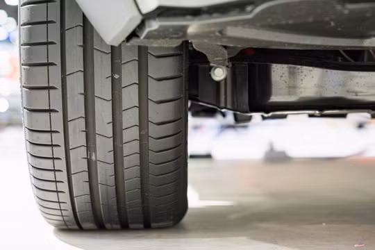 Miếng tiếp xúc lốp xe nhỏ nhưng quyết định an toàn khi lái