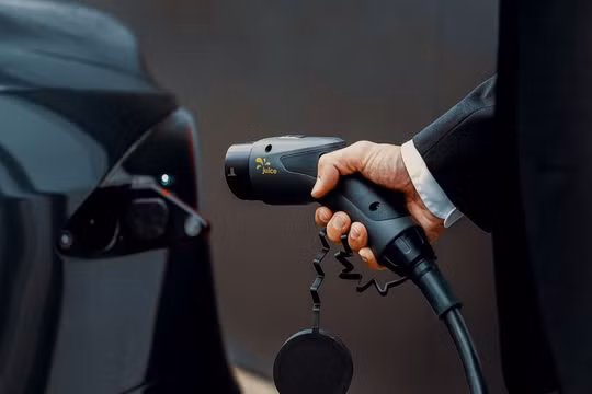 Pin xe điện bền hơn nhiều so với dự đoán ban đầu