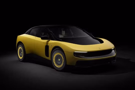 Ferrari đã làm hỏng thiết kế mẫu xe điện đầu tiên như thế nào?