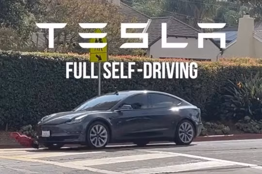 Vụ kiện Tesla “tự lái lừa đảo” lần đầu ra tòa tại Trung Quốc, 10 chủ xe đòi bồi thường hơn nửa triệu USD
