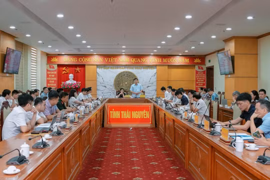 TKV và UBND tỉnh Thái Nguyên phối hợp tháo gỡ khó khăn, thúc đẩy sản xuất kinh doanh
