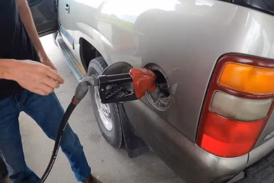 Muốn xe tiết kiệm xăng hơn, bạn sẽ phải đánh đổi điều gì?