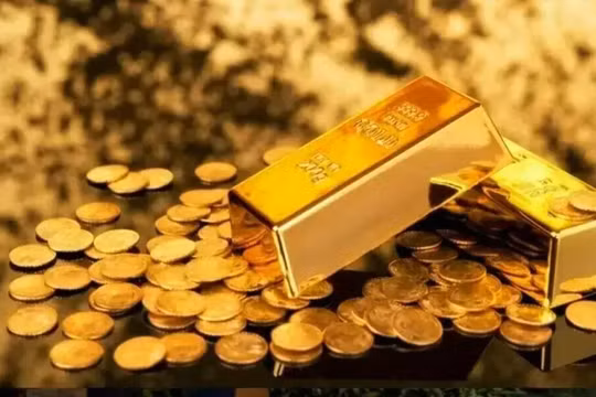 Giá vàng thế giới suy yếu vì lo ngại Fed tiếp tục tăng lãi suất
