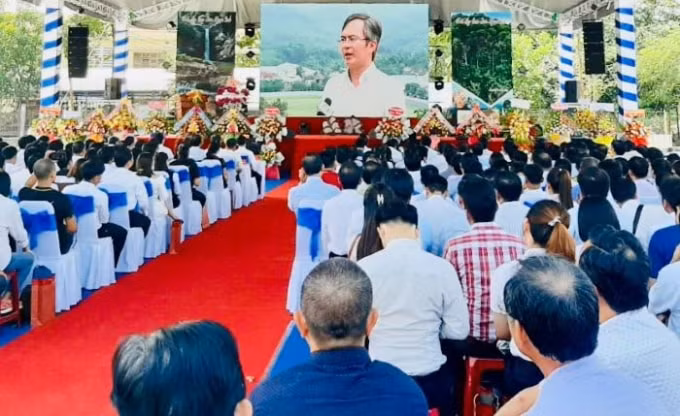 Chủ tịch UBND Huyện Bắc Trà My - Thái Hoàng Vũ&nbsp;giới thiệu về tiềm năng của vùng 