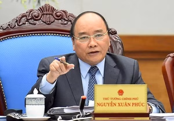 Thủ tướng Chính phủ Nguyễn Xuân Phúc chỉ đạo các Bộ, ngành, địa phương kịp thời phát hiện, có các giải pháp ngăn chặn triệt để những hoạt động lừa đảo. Ảnh: TL
