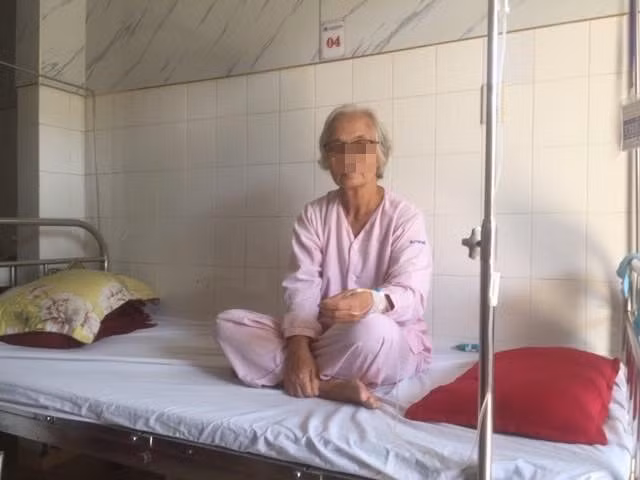 Bệnh nhân P được y bác sĩ phẫu thuật thành công.