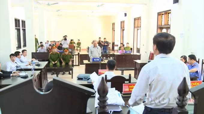 Tòa án Nhân dân tỉnh Phú Thọ đã mở phiên tòa xét xử sơ thẩm bị cáo Đinh Bằng My.