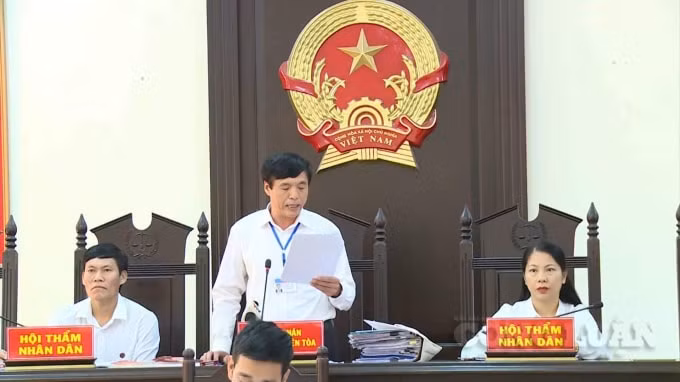 Hội đồng xét xử của Tòa án nhân dân tỉnh Phú Thọ tuyên án.