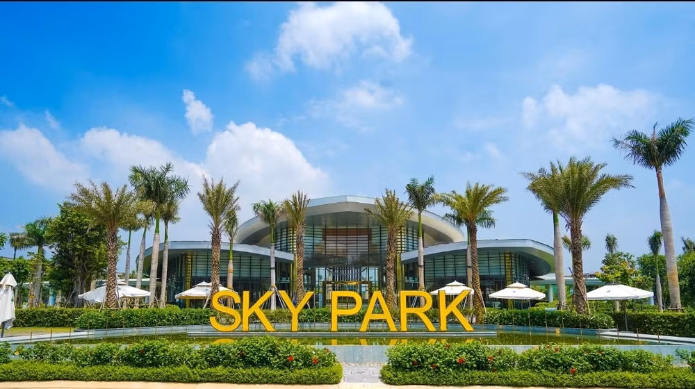 khach hang gem sky world don tin vui dau nam hinh 1