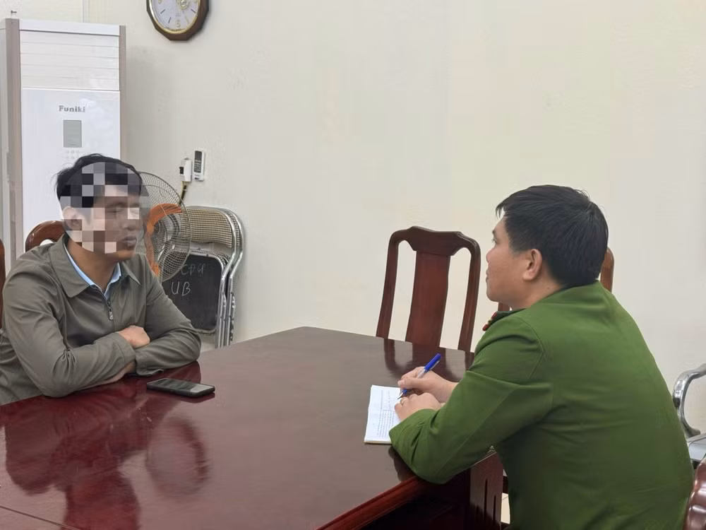 thanh hoa gia danh pho giam doc cong an tinh de lua dao hinh 1