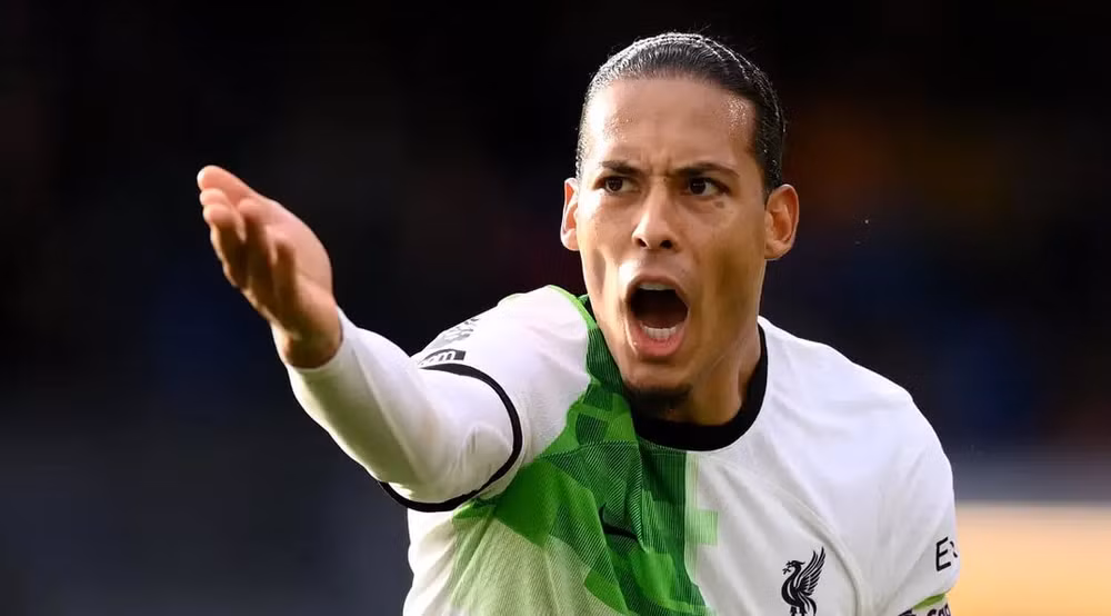 virgil van dijk chon olivier giroud la doi thu kho nhan nhat hinh 2