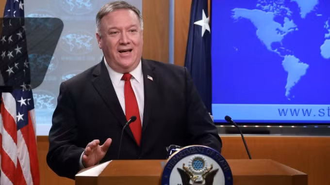 Ngoại trưởng Mike Pompeo cho biết Mỹ sẽ viện trợ thêm 225 triệu USD để giúp các nước chống dịch Covid-19 - Ảnh: Reuters