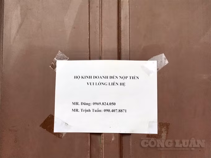 Thứ duy nhất để liên hệ với Ban quản lý chợ Minh Khai là thông báo 