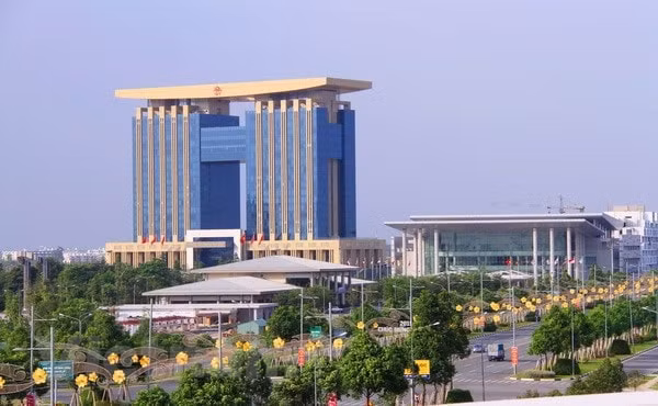 Nguyên tắc lập quy hoạch tỉnh Bình Dương phải bảo đảm các nguyên tắc cơ bản trong hoạt động quy hoạch quy định tại Điều 4 Luật Quy hoạch năm 2017.