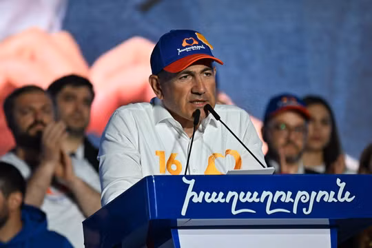 Lá phiếu định hình hướng đi Armenia