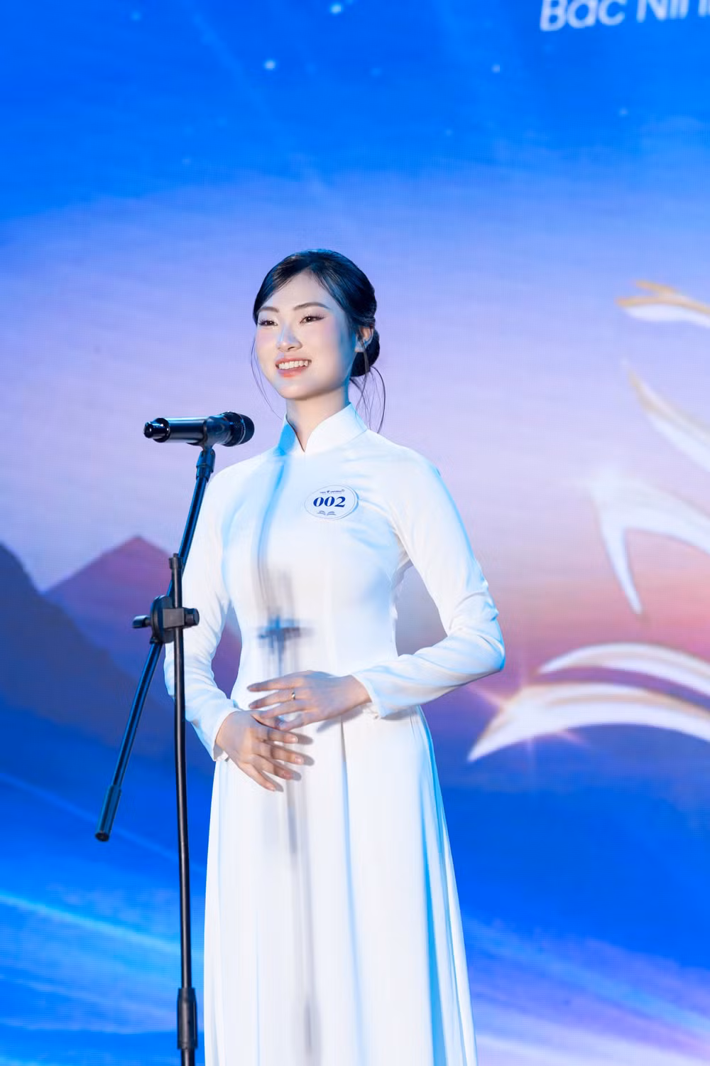 Thí sinh Phạm Hải Anh - từng chiến thắng cuộc thi Người đẹp Hoa Lư tỉnh Ninh Bình 2024