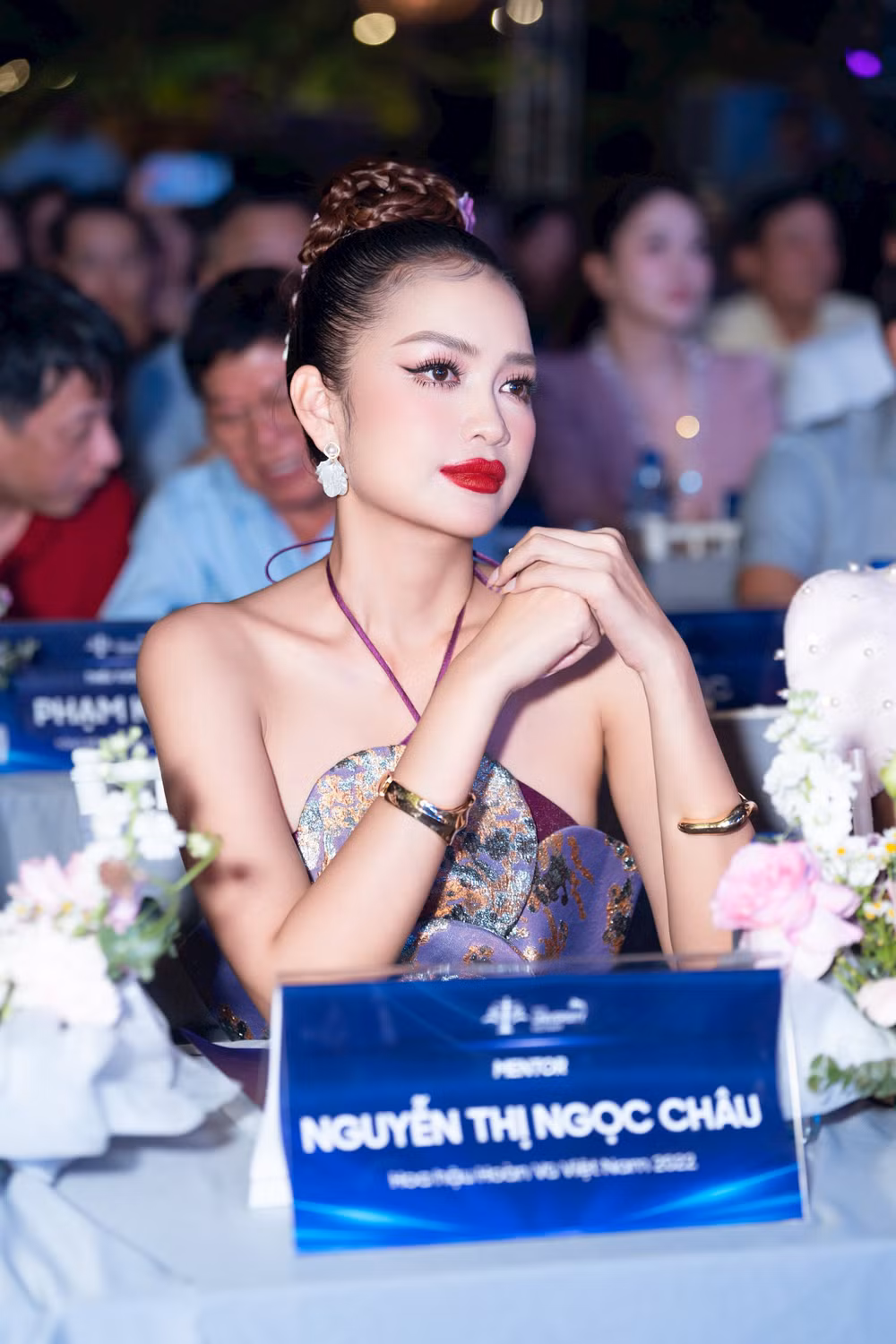 Mentor - Hoa hậu Ngọc Châu