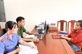 Bắt nữ 9x lừa đảo chiếm đoạt tài sản bằng chiêu "mua đắt, bán rẻ"