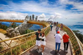 Năm 2024 ngành Du lịch đặt mục tiêu đón 17-18 triệu lượt khách quốc tế