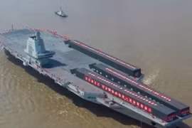 Tàu sân bay Phúc Kiến của Trung Quốc có thể phóng máy bay 'kiểu mới'