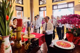 Trang nghiêm Lễ giỗ Danh nhân văn hóa Bùi Hữu Nghĩa