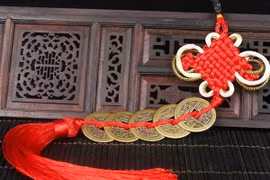 Cách sử dụng, bài trí tiền xu ngũ đế hợp phong thủy