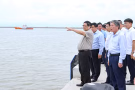 Thủ tướng Phạm Minh Chính: Nghiên cứu xây dựng cảng biển nước sâu cho Trà Vinh