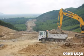 Xem xét kéo dài cơ chế đặc thù khai thác mỏ khoảng sản thi công 4 tuyến cao tốc