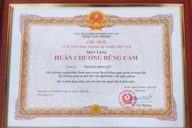 Chủ tịch nước truy tặng Huân chương dũng cảm cho Trung tá Trương Hồng Kỳ