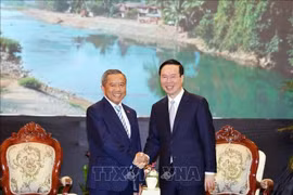 Chủ tịch nước Võ Văn Thưởng tiếp Chủ tịch Hội Hữu nghị Lào - Việt Nam