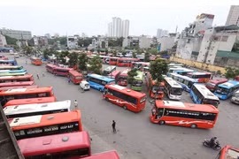 Đề xuất không cải tạo, lắp đặt giường nằm loại 2 tầng lên xe chở người