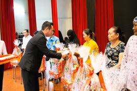 Hội DNT Việt Nam và Tập đoàn TTC tặng quà tết cho đồng bào dân tộc thiểu số trên địa bàn TP.HCM.