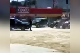 Xả súng tại triển lãm xe ở Mexico, 19 người thương vong