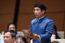 Quy định rõ việc bảo vệ quyền lợi người tiêu dùng khi bị người tiêu dùng khác xâm hại