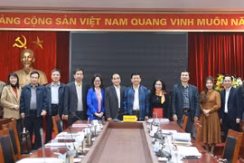 Nâng cao hiệu quả tuyên truyền công tác xây dựng Đảng qua việc triển khai các giải báo chí toàn quốc