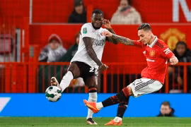 Đánh bại Charlton, Man Utd giành tấm vé vào bán kết Cúp Liên đoàn Anh