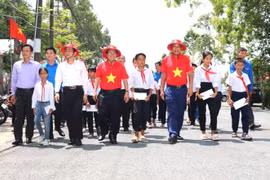 Báo Người Lao Động khánh thành thêm công trình "Đường cờ Tổ quốc" tại tỉnh Hậu Giang