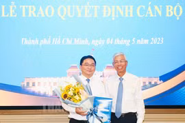 TP HCM: Ông Nguyễn Trần Bình làm Chủ tịch UBND quận 11